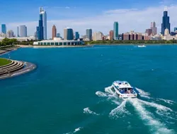 Lake Michigan & Chicago River: 1.5-Hr Sightseeing Cruise